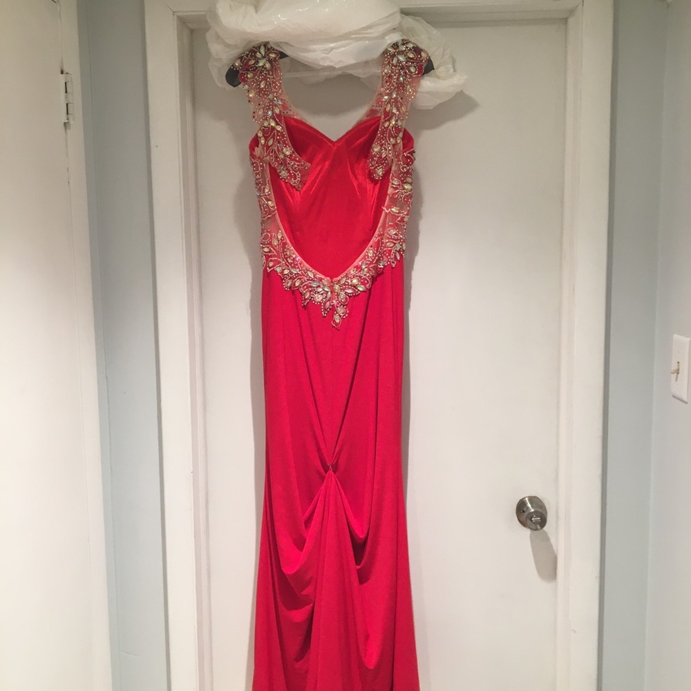 Prom Dress - Picture 2 of 3